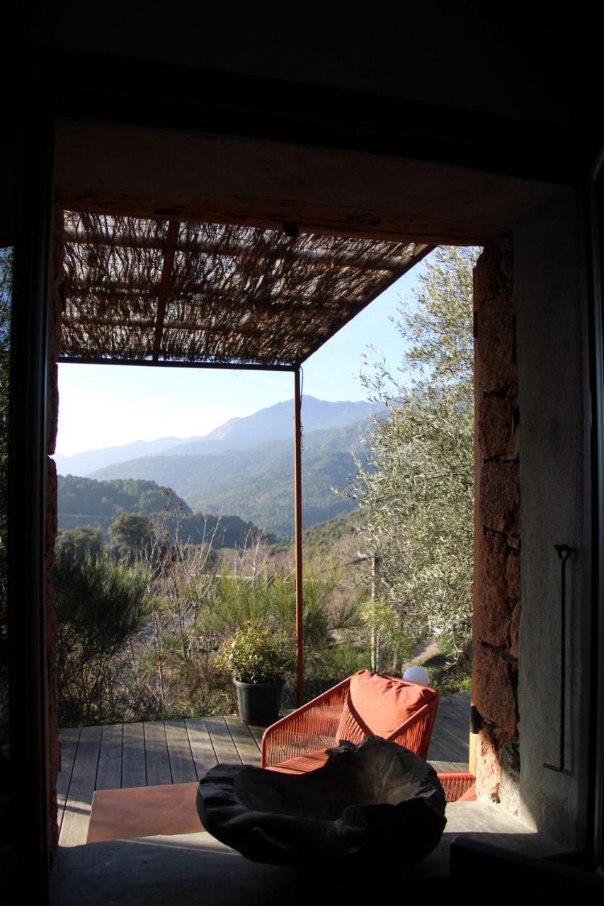 Casa Santa Lucia Alojamento de Acomodação e Pequeno-almoço Bocognano