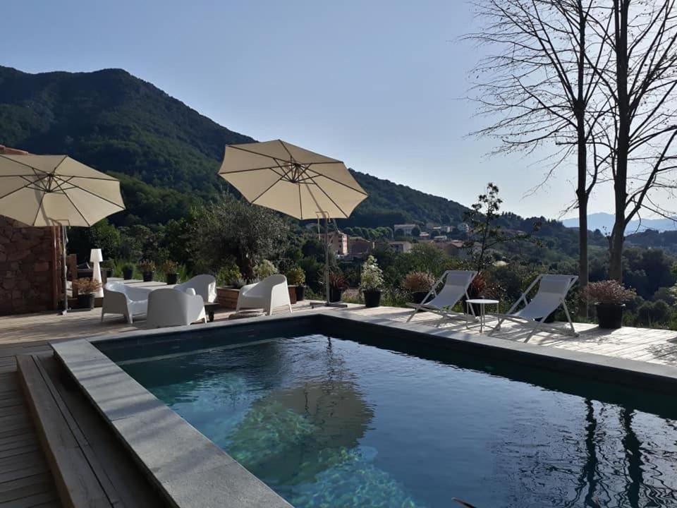 Alojamento de Acomodação e Pequeno-almoço Casa Santa Lucia Bocognano